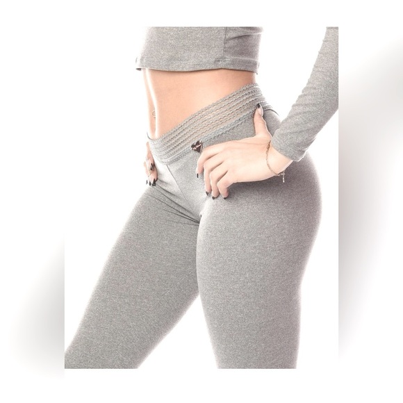 Cute booty leeging low rise grey sexy and stretchy - Picture 1 of 3